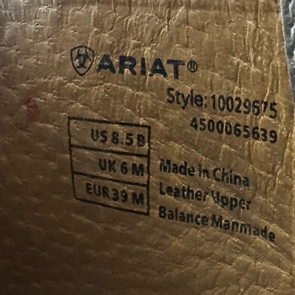 Ariat Metallic Silver Embroidered Western Snip Toe Cowboy Boots Women's Size 8.5 - Picture 11 of 11